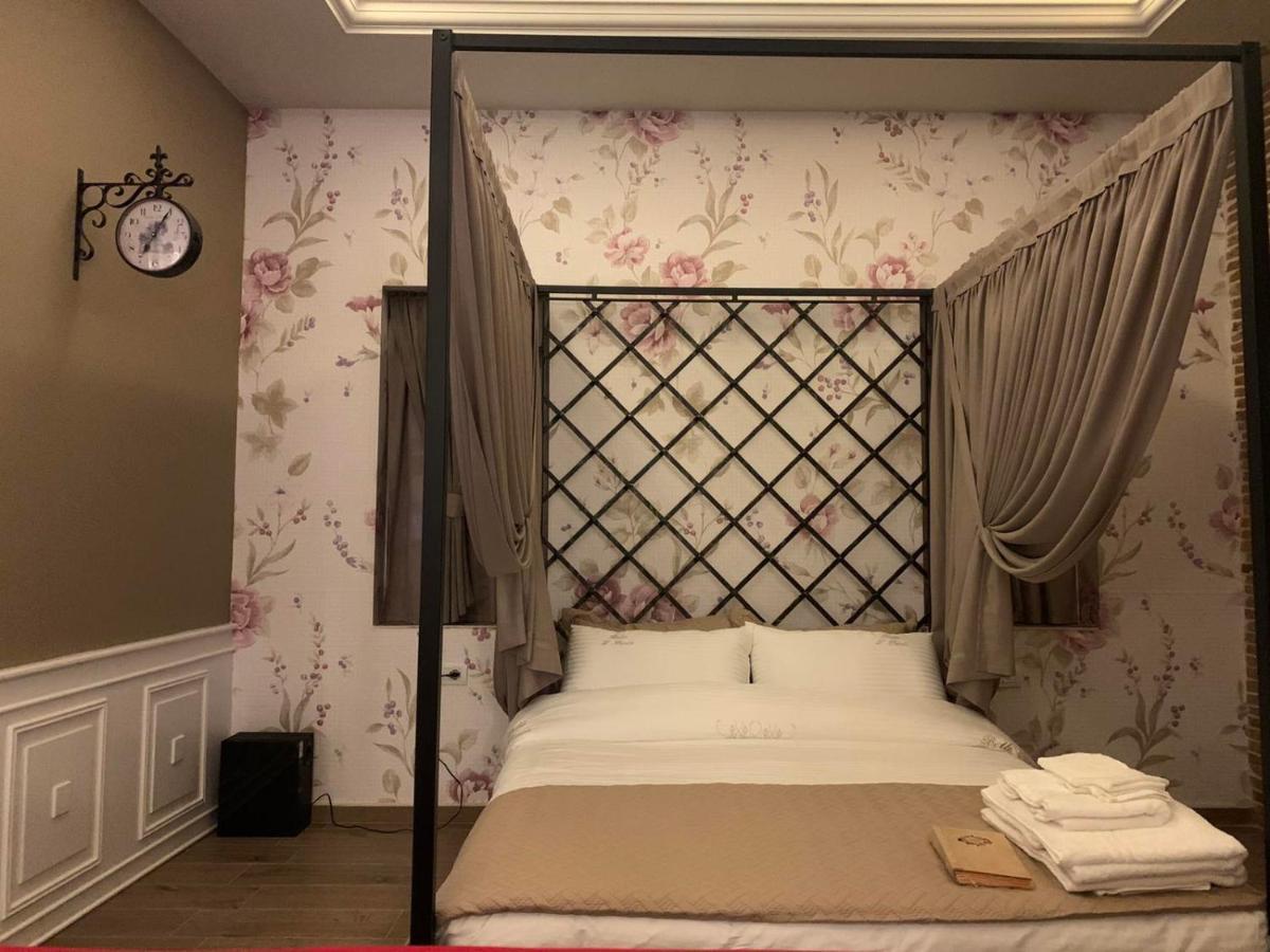 Appartamento Belle, Littleparis Korce Esterno foto