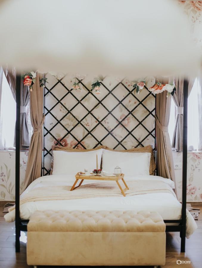 Appartamento Belle, Littleparis Korce Esterno foto